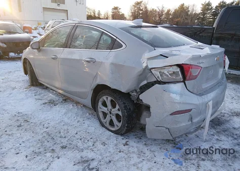 2018 Chevrolet Cruze Premier Auto z USA, uszkodzony, nr VIN 1G1BF5SM4J7165183